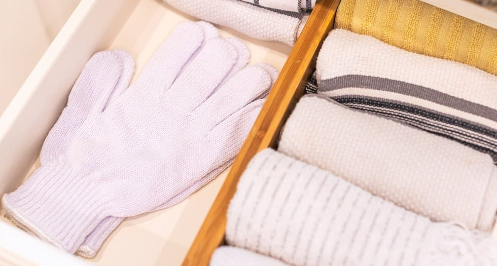The Importance of Safety Gloves in the Workplace